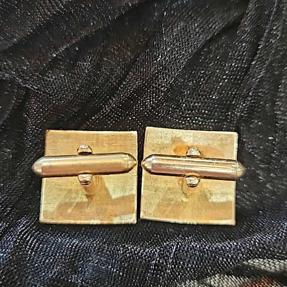 FLEUR DE LIS MENS CUFFLINKS Vintage‎ Gold toned
